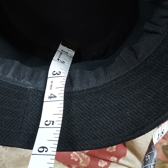 August Hat - Picture 5 of 6